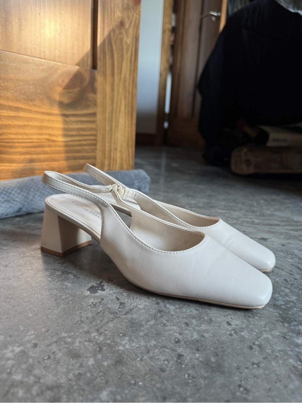 Classic Cream Slingback Block Heel